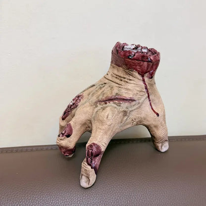 🖐️ 90% OFF NOW! ✨ Realistic Scary Hand Props - Flexible & Creepy for Halloween/Cosplay, Perfect for Decoration or Pranks 🎃📦